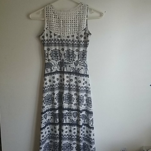 Robe mi-longue - Picture 3 of 3